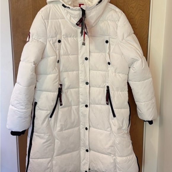 Canada Weather Gear Jackets & Blazers - Canada Weather Gear Woman's Hooded Puffer Winter Coat